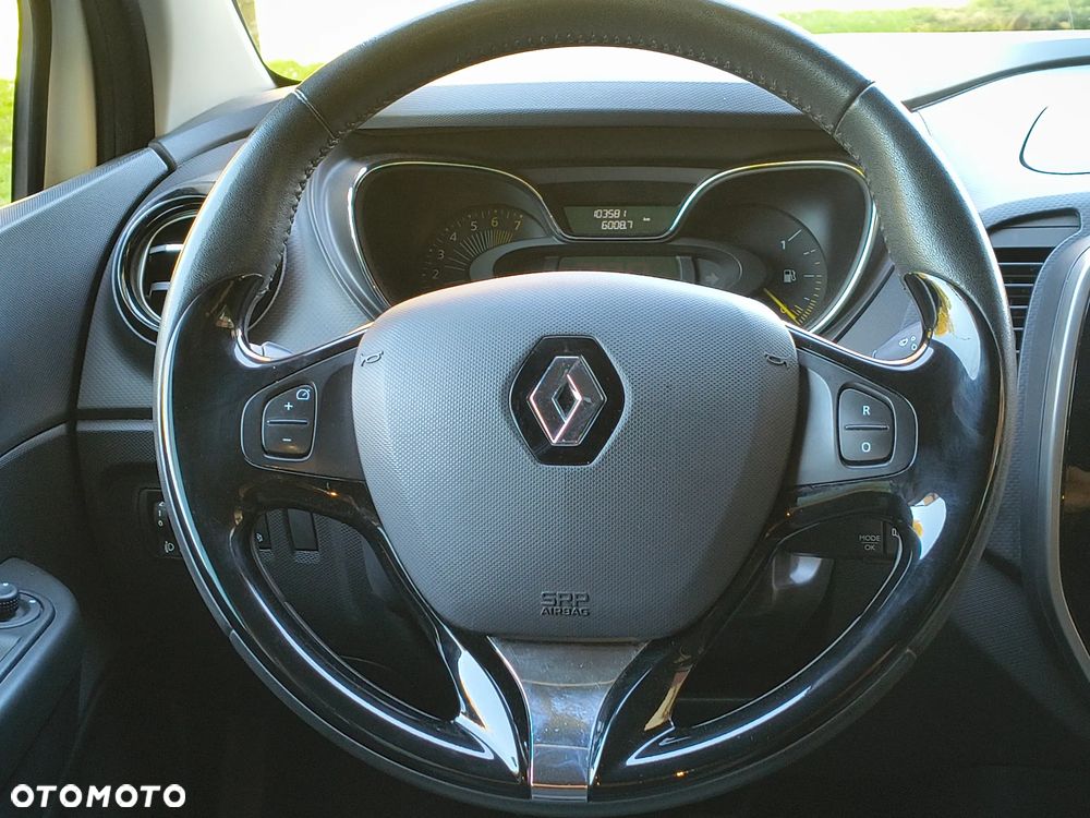 Renault Captur - 33
