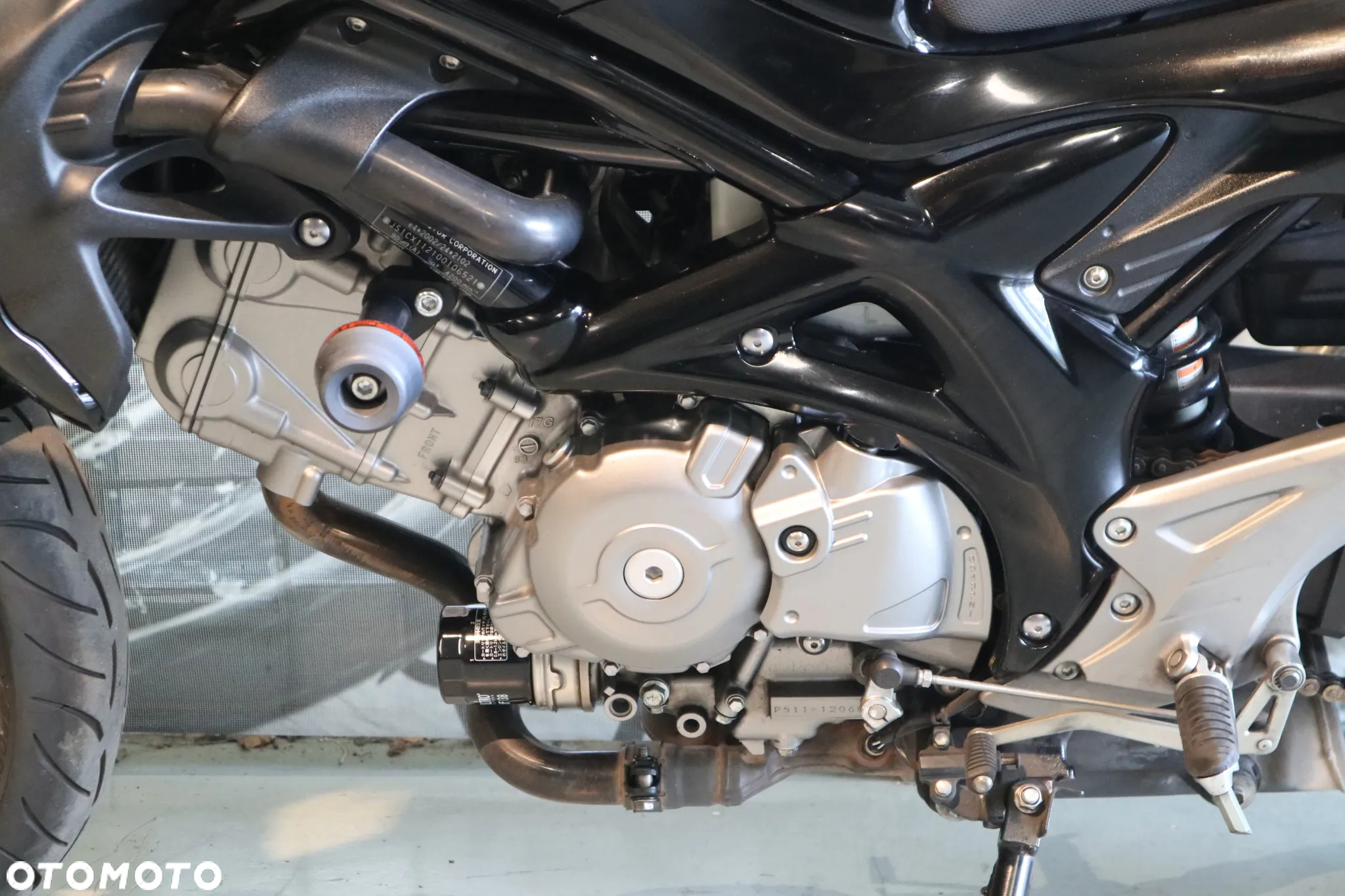 Suzuki Gladius - 5