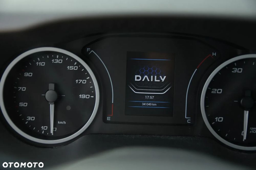 Iveco DAILY 35-180 * AUTOLAWETA * BOGATA * WYJĄTKOWO ZADBANA! - 22