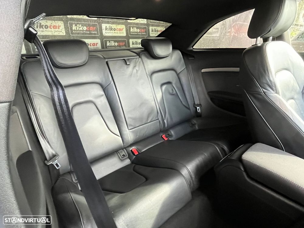 Audi A5 2.0 TDI Business Line Sport - 41