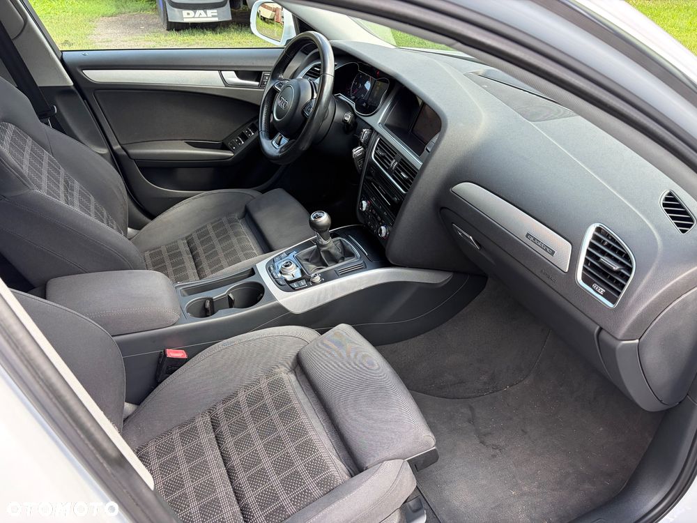 Audi A4 Avant - 11