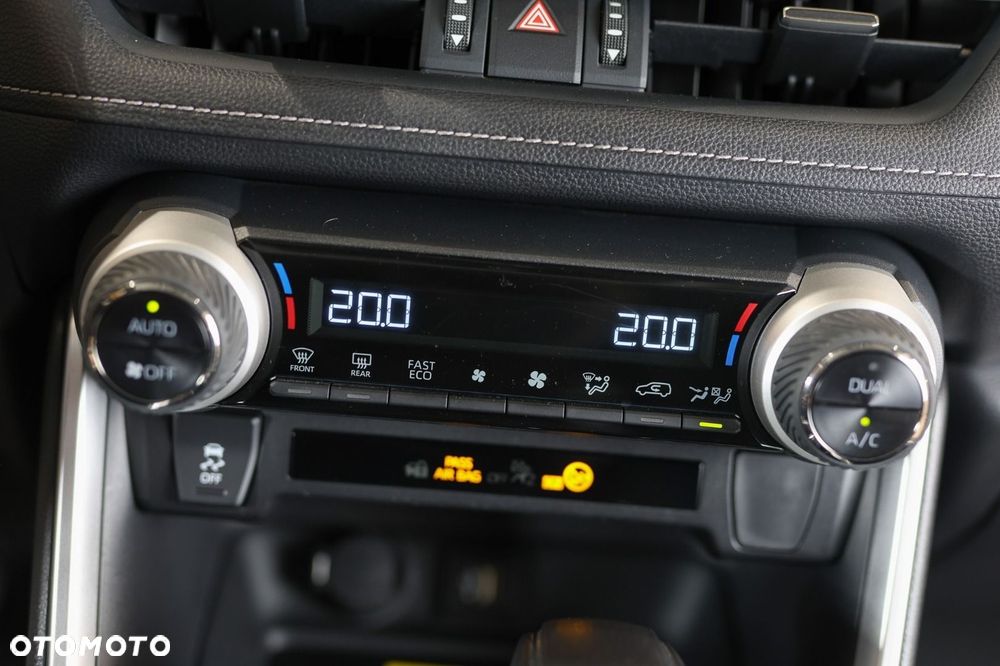 Toyota RAV4 - 23