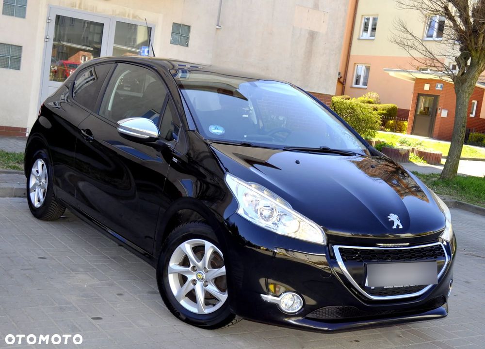 Peugeot 208 82 PureTech Style - 1