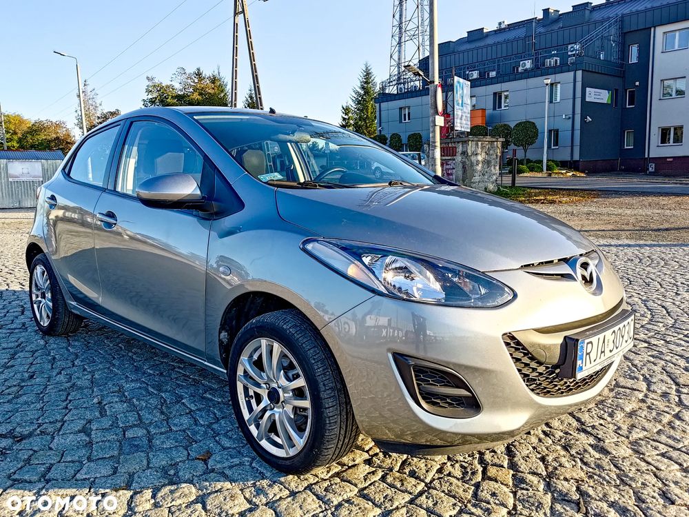 Mazda 2 - 1