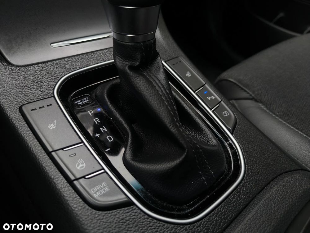 Hyundai i30 1.6 CRDI 48V-Hybrid DCT Prime - 13