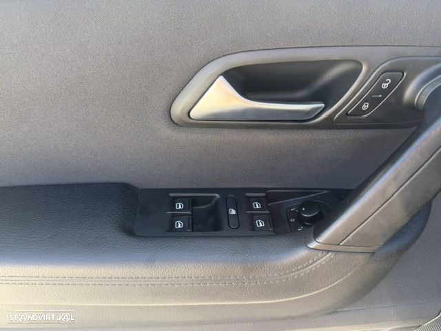 VW Passat CC 2.0 TDi BlueMotion - 35