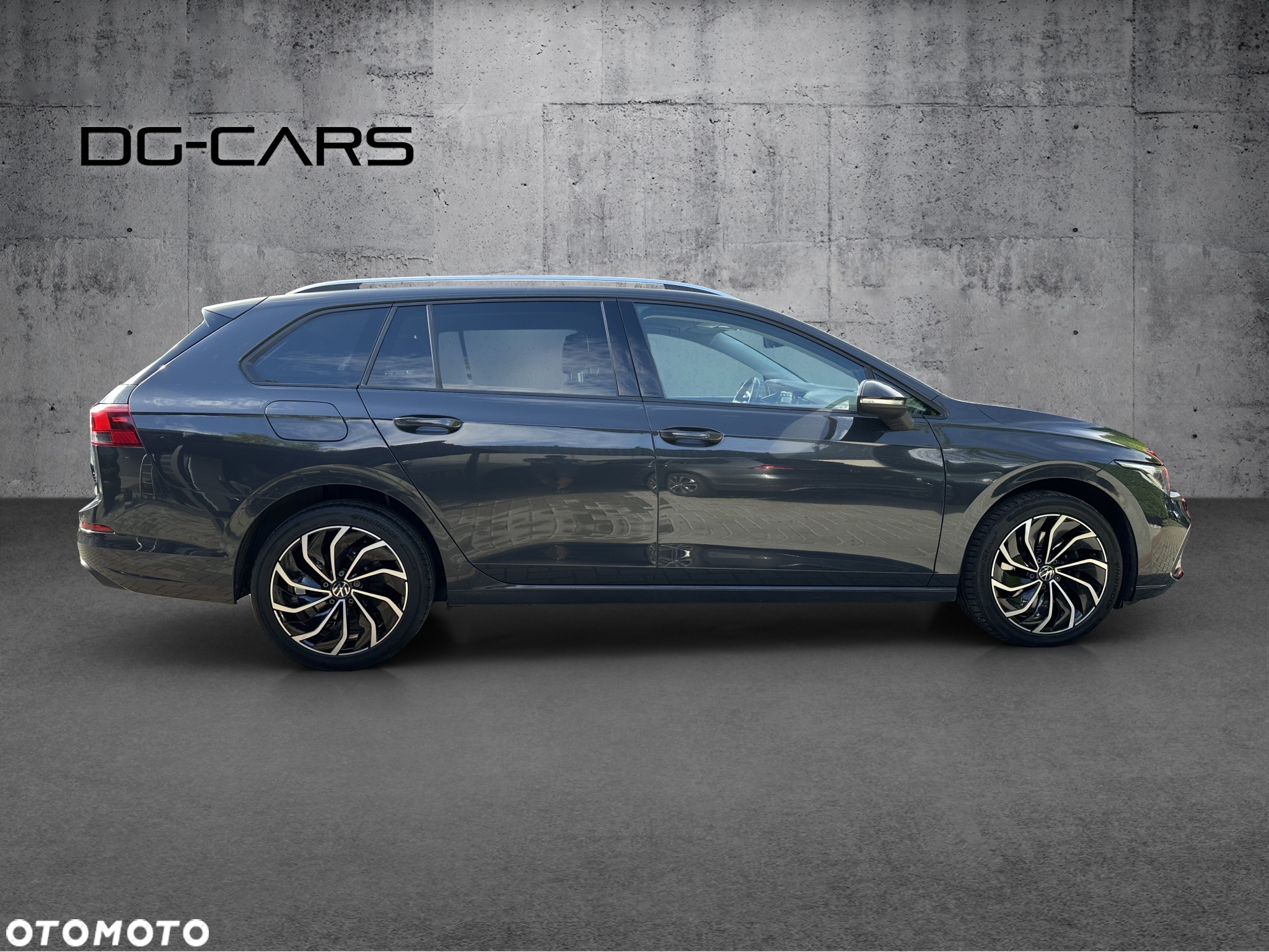 Volkswagen Golf Variant 2.0 TDI SCR DSG Move - 32