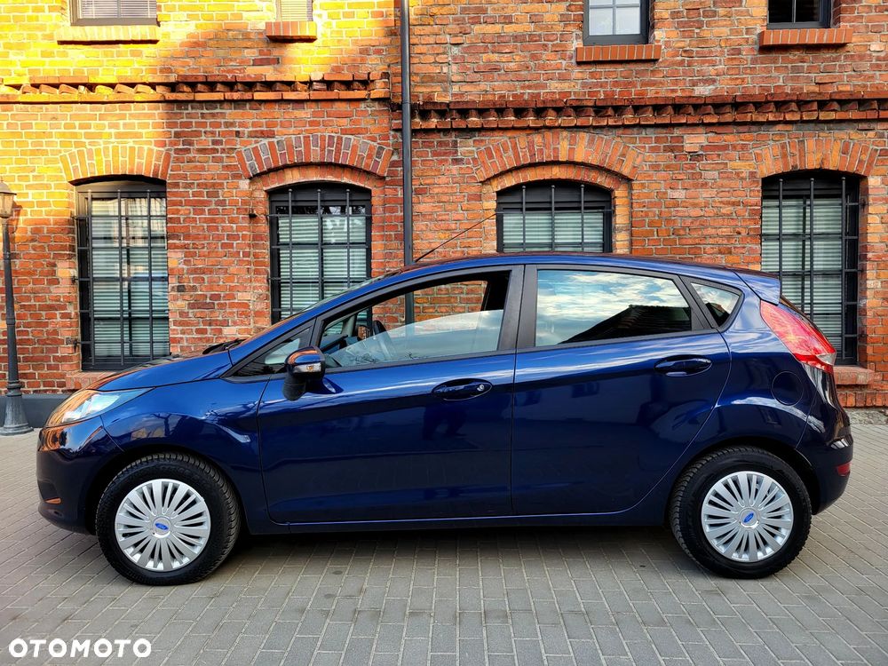 Ford Fiesta - 2