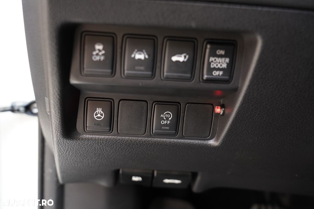 Nissan X-Trail 2.0 dCi ALL-MODE 4x4i Tekna - 18