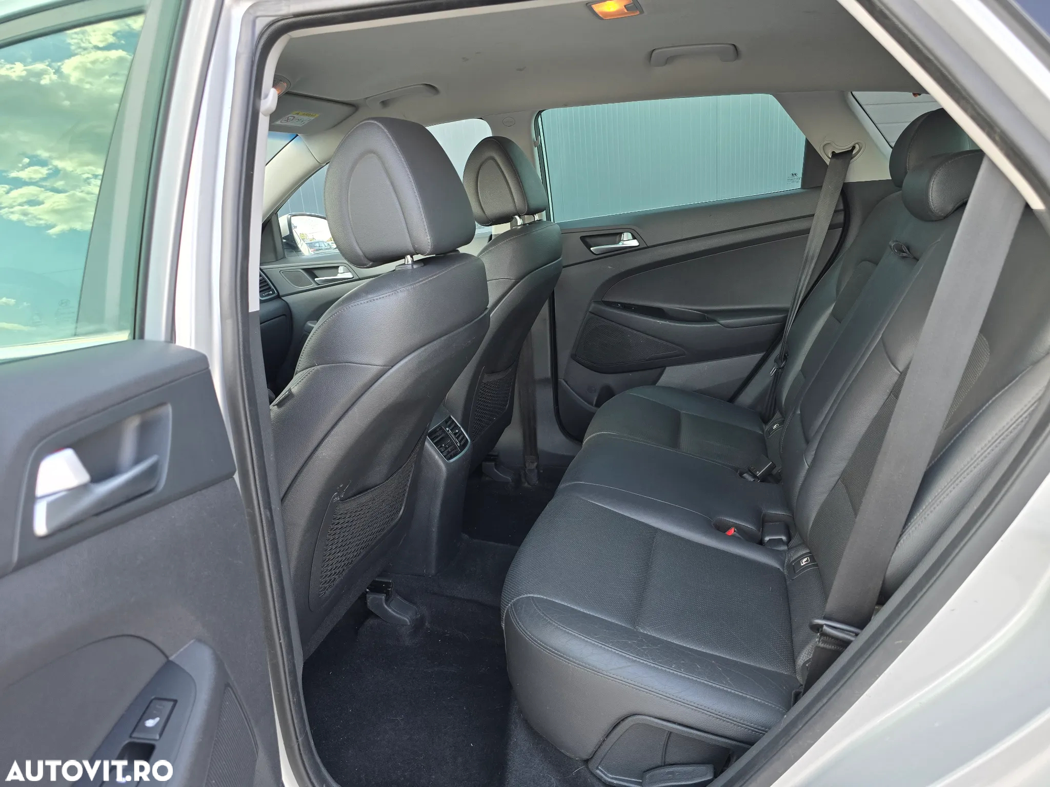 Hyundai Tucson blue 1.7 CRDi 2WD Style - 9