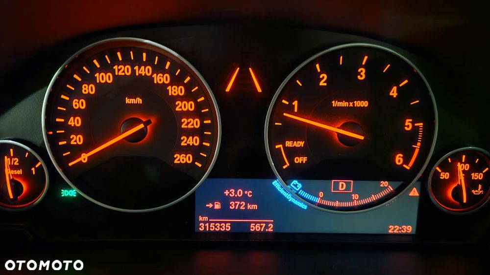 BMW Seria 3 320d xDrive - 21