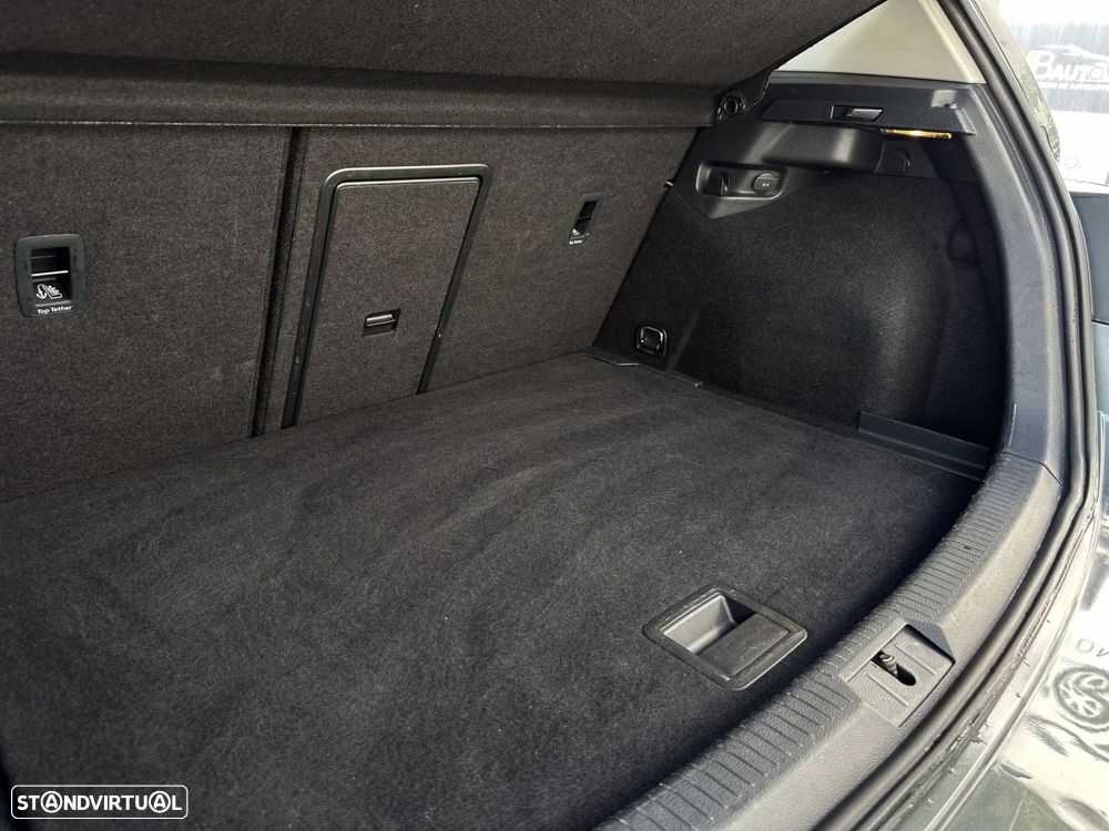 VW Golf 1.0 TSI Stream - 38