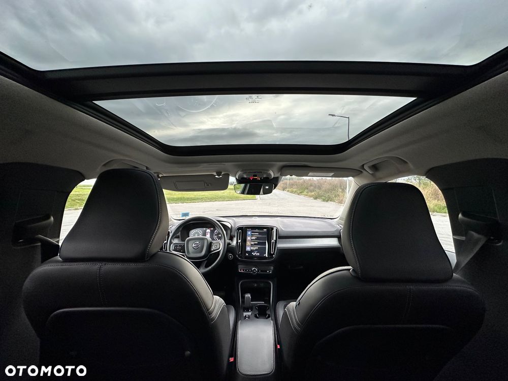 Volvo XC 40 T5 AWD Geartronic Momentum - 20
