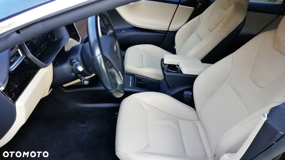Tesla Model S 75D Allradantrieb - 6