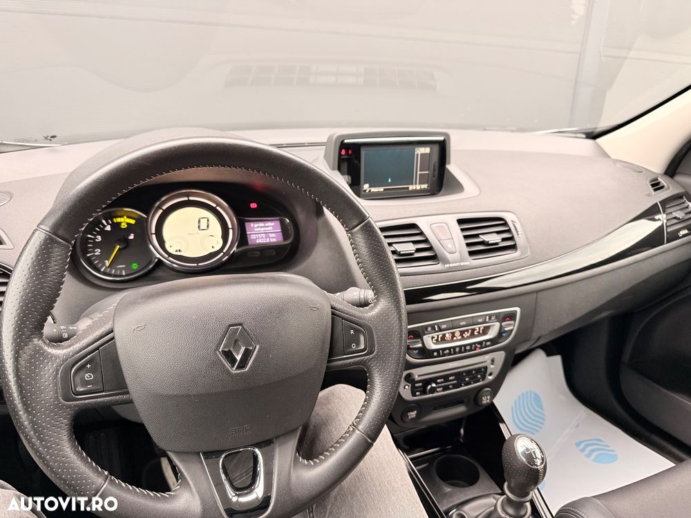 Renault Megane ENERGY dCi 110 Start & Stopp Bose Edition - 19