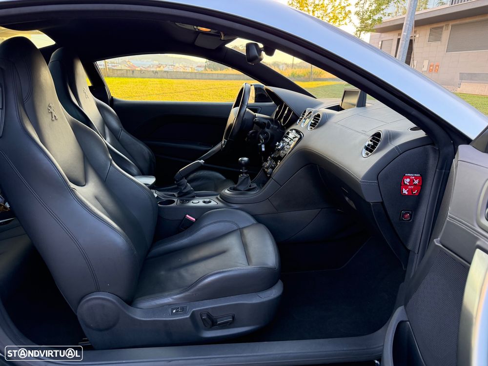 Peugeot RCZ 1.6 155 THP Onyx - 35