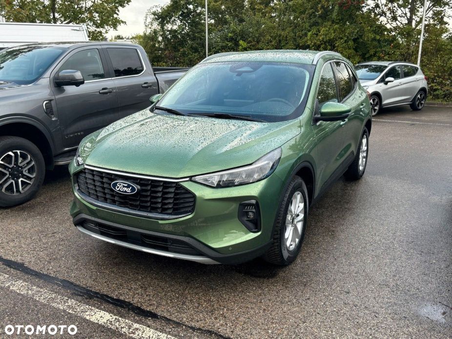 Ford Kuga - 4