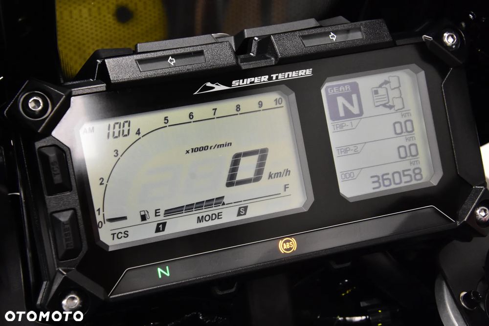 Yamaha Super Tenere - 17