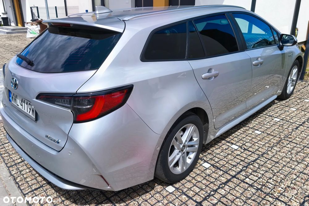 Toyota Corolla - 4