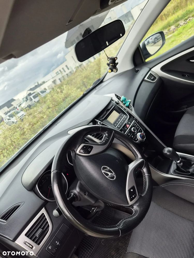 Hyundai i30 1.4 Classic - 17