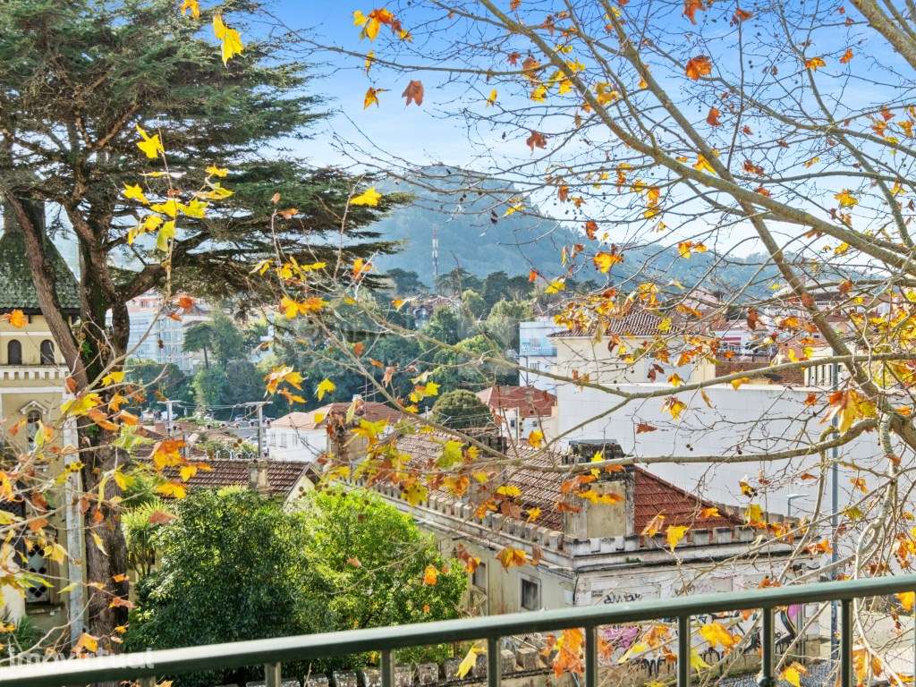 Moradia com rentabilidade para Investimento em Sintra - Grande imagem: 3/24