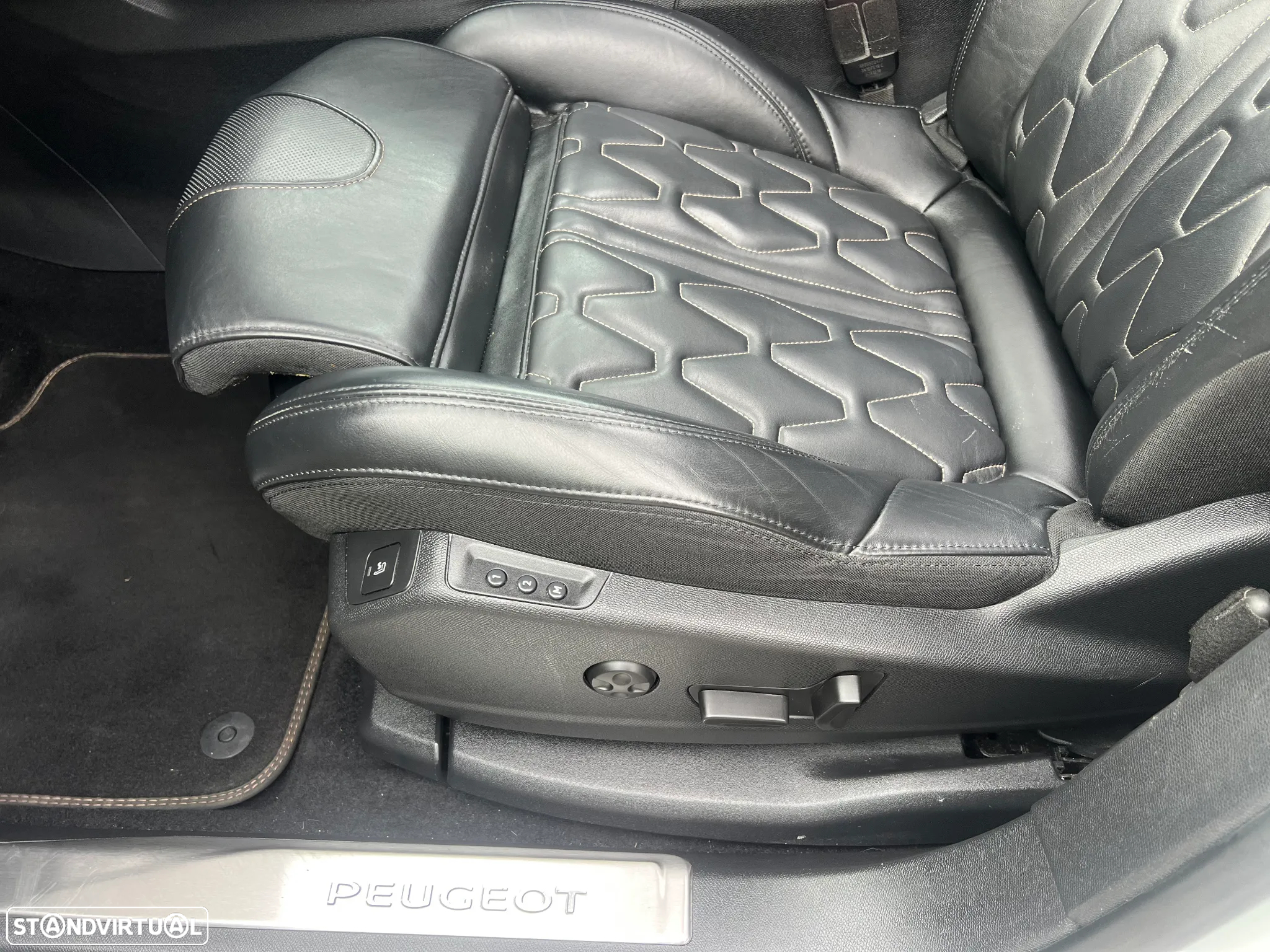 Peugeot 5008 1.5 BlueHDi GT Line J19 EAT8 - 8