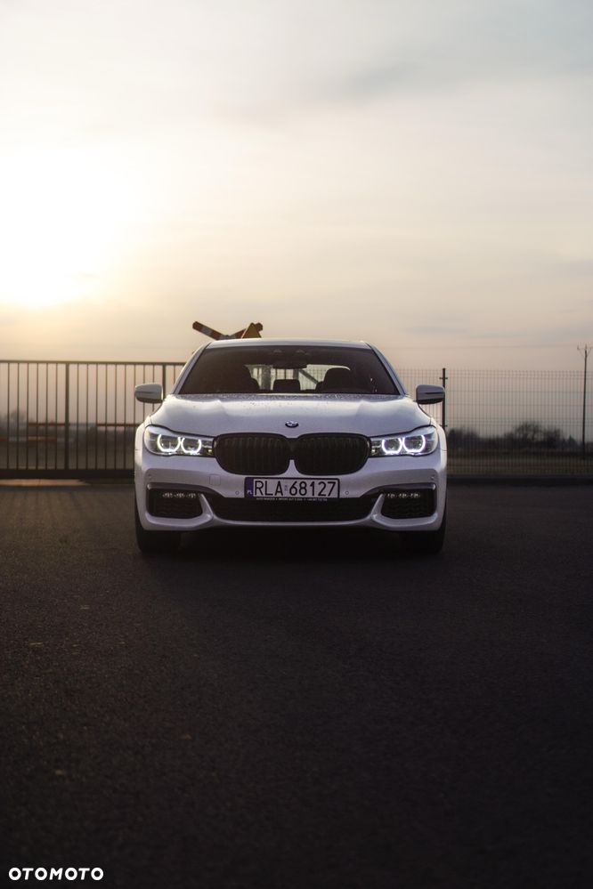 BMW Seria 7 - 1