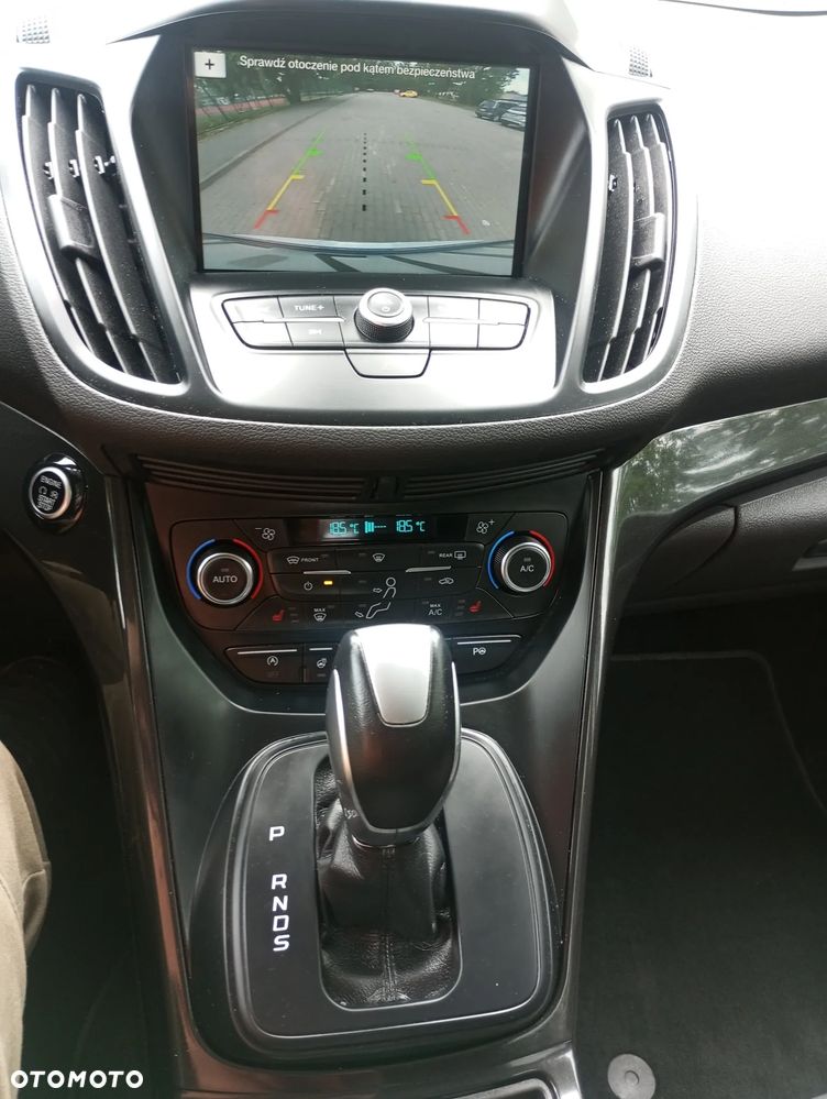 Ford Kuga 2.0 TDCi 4WD Titanium - 25