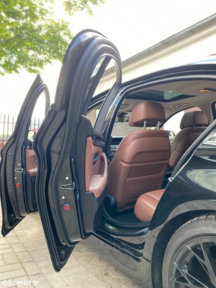 BMW Seria 5 530d Luxury Line - 30