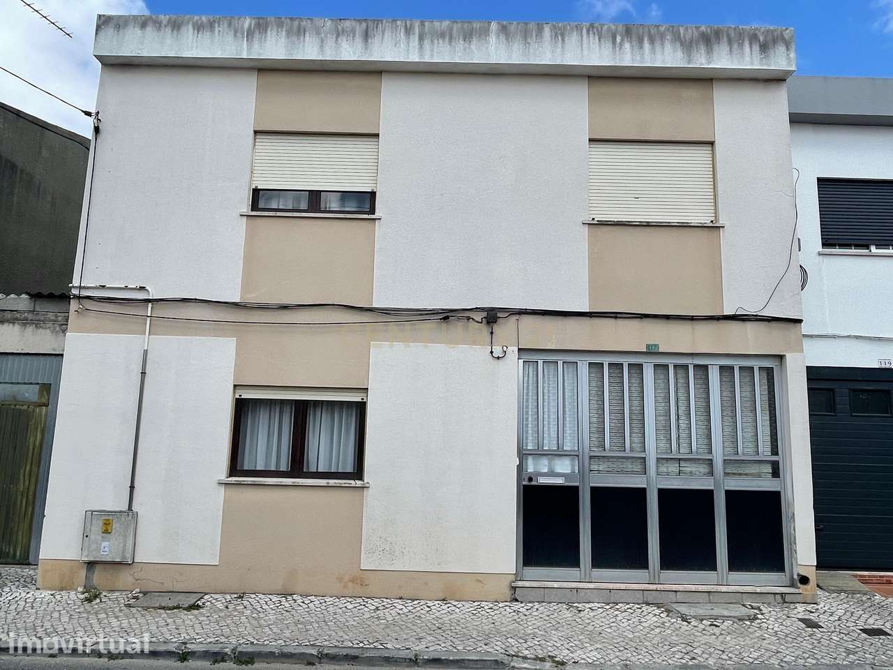 Espaçosa Moradia T3 na Marinha Grande - Grande imagem: 2/25