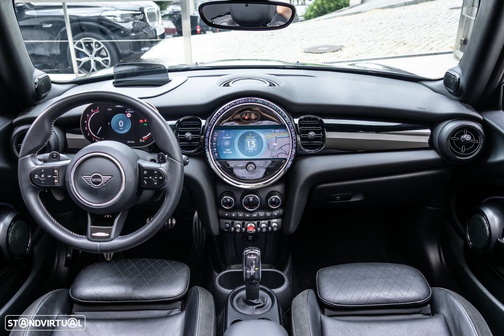 MINI Cabrio - 22