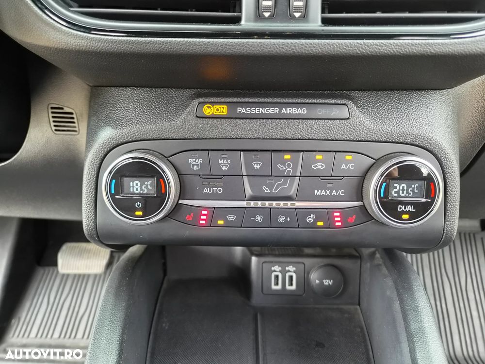 FORD Focus 2021 — imagine 6