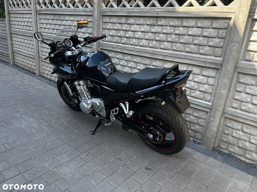 Suzuki Bandit - 12