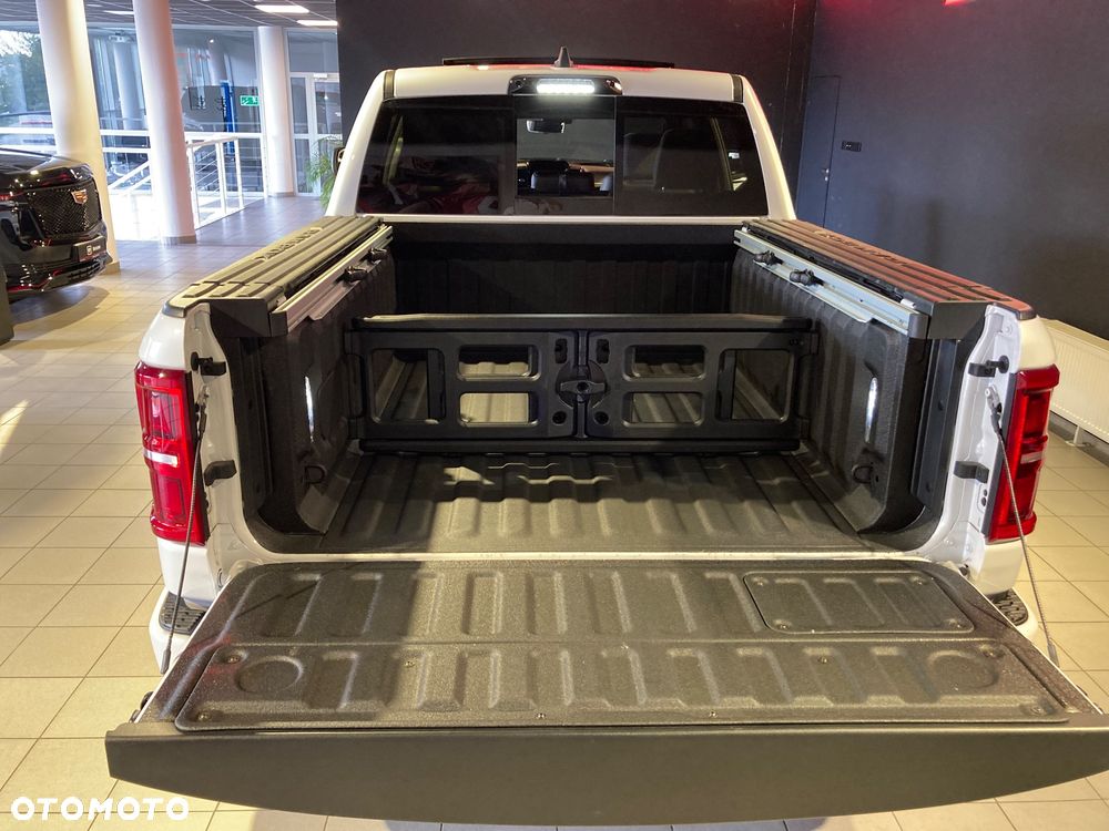 RAM 1500 - 11