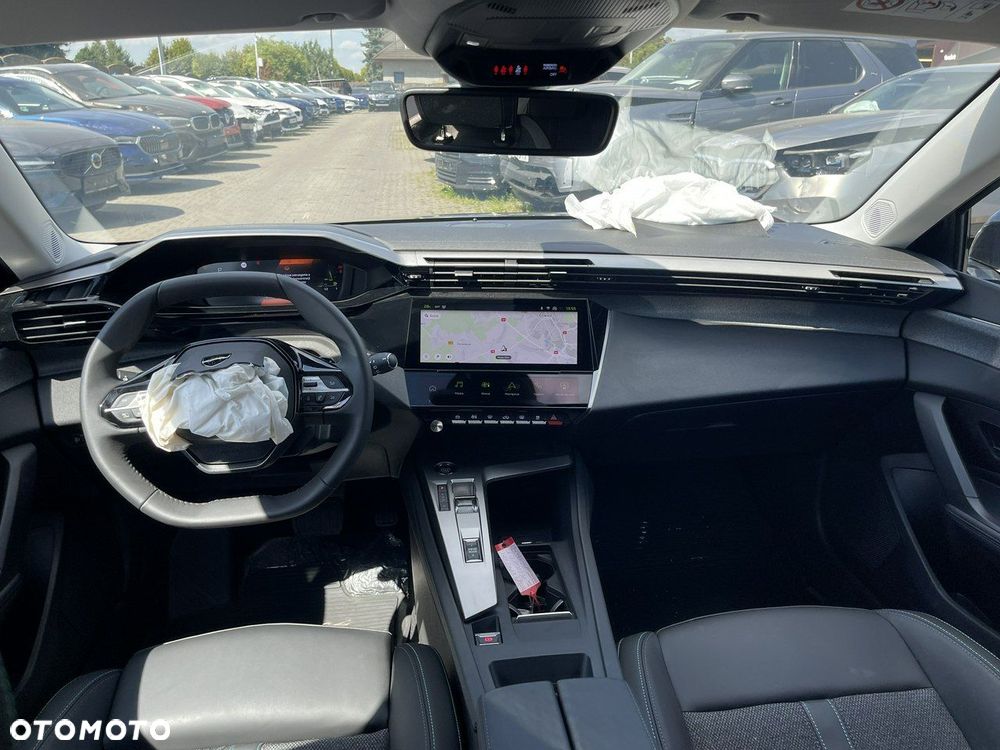 Peugeot 308 1.2 PureTech Allure Pack S&S EAT8 - 7