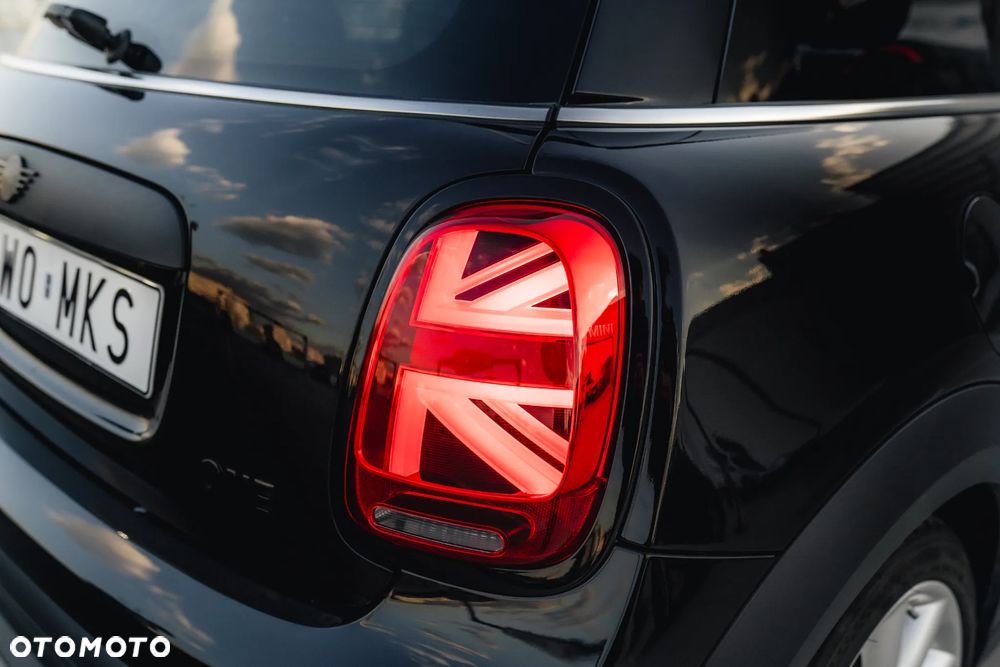 MINI ONE Standard - 10