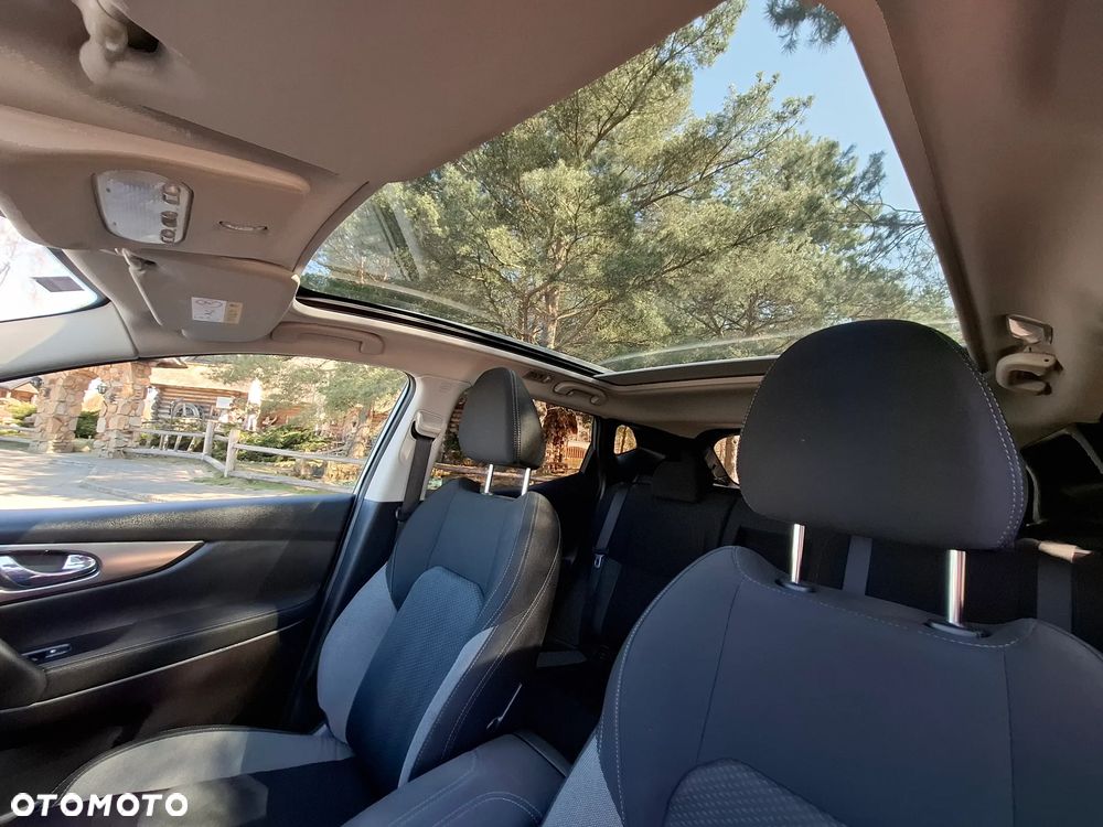 Nissan Qashqai 1.2 DIG-T Tekna Xtronic - 12