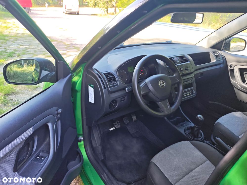 Skoda Fabia 1.4 MPI COOL EDITION - 13
