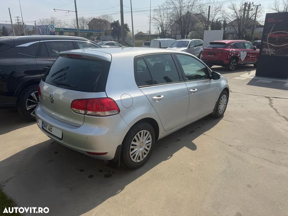 VOLKSWAGEN Golf 2010 — imagine 2