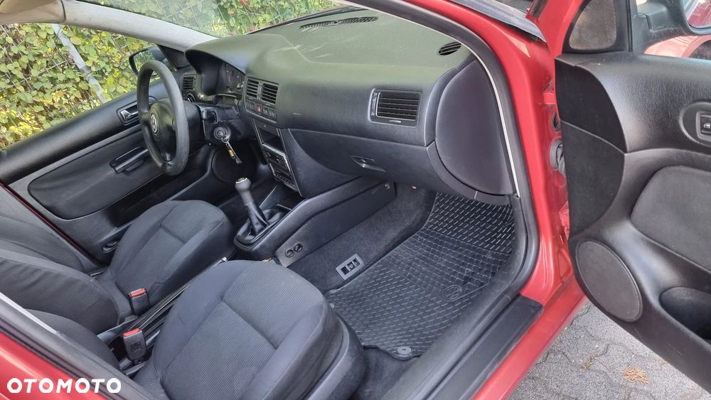 Volkswagen Bora 1.9 TDI - 8