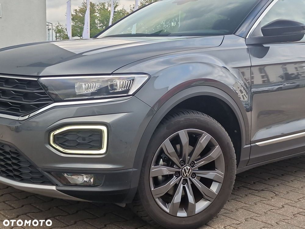 Volkswagen T-Roc - 28