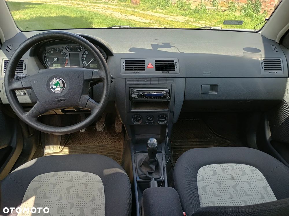 Skoda Fabia 1.4 16V Comfort - 7