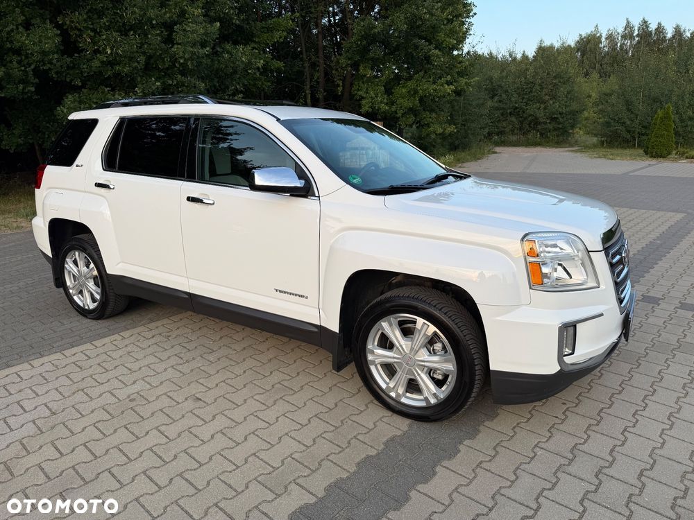 GMC Terrain - 16