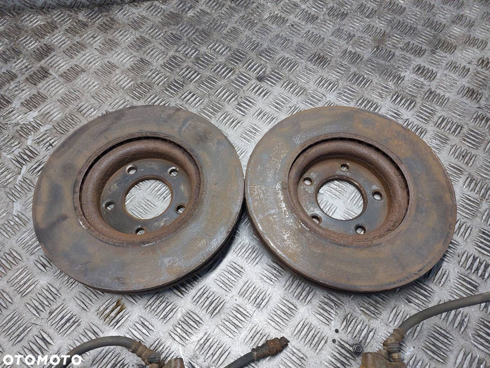 TARCZE HAMULCOWE PRZÓD + KLOCKI + ZACISKI MAZDA 5 I 1.8 16V - 3