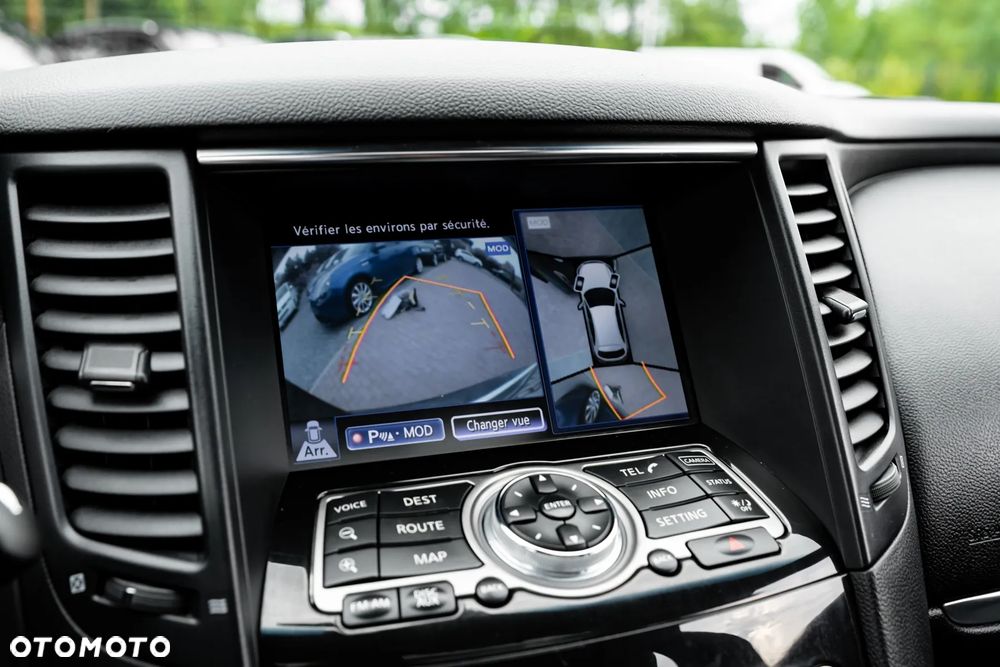 Infiniti FX FX30d AWD GT Premium - 34