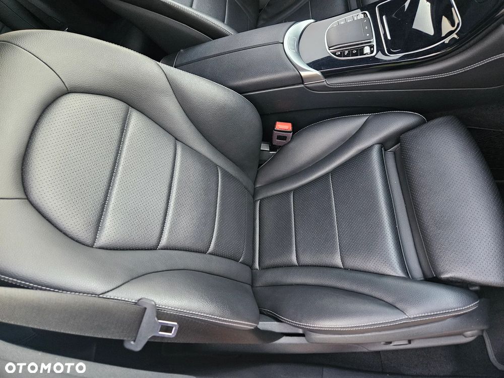 Mercedes-Benz GLC 220 d 4Matic 9G-TRONIC - 19