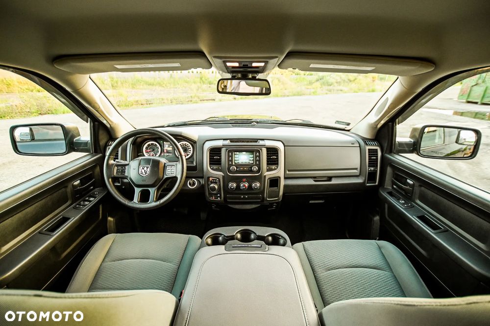 Dodge RAM 1500 5.7 4x4 - 39