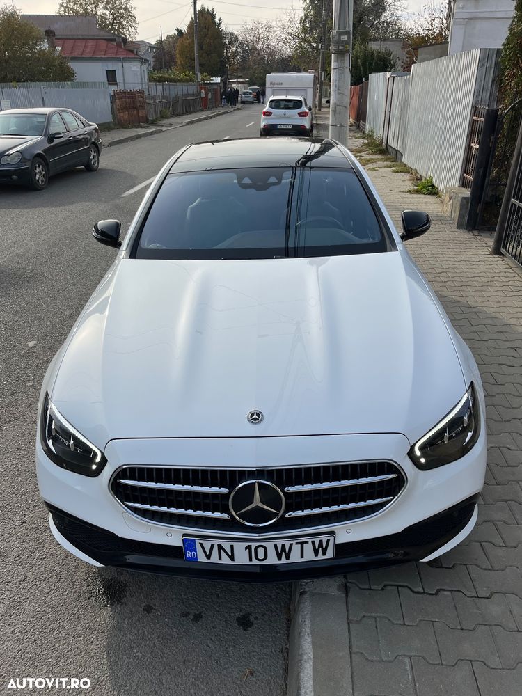Mercedes-Benz E - 18
