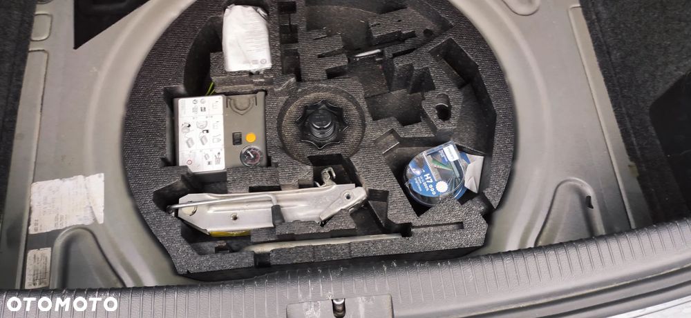 Volkswagen Golf 2.0 TDI DPF GTD - 21