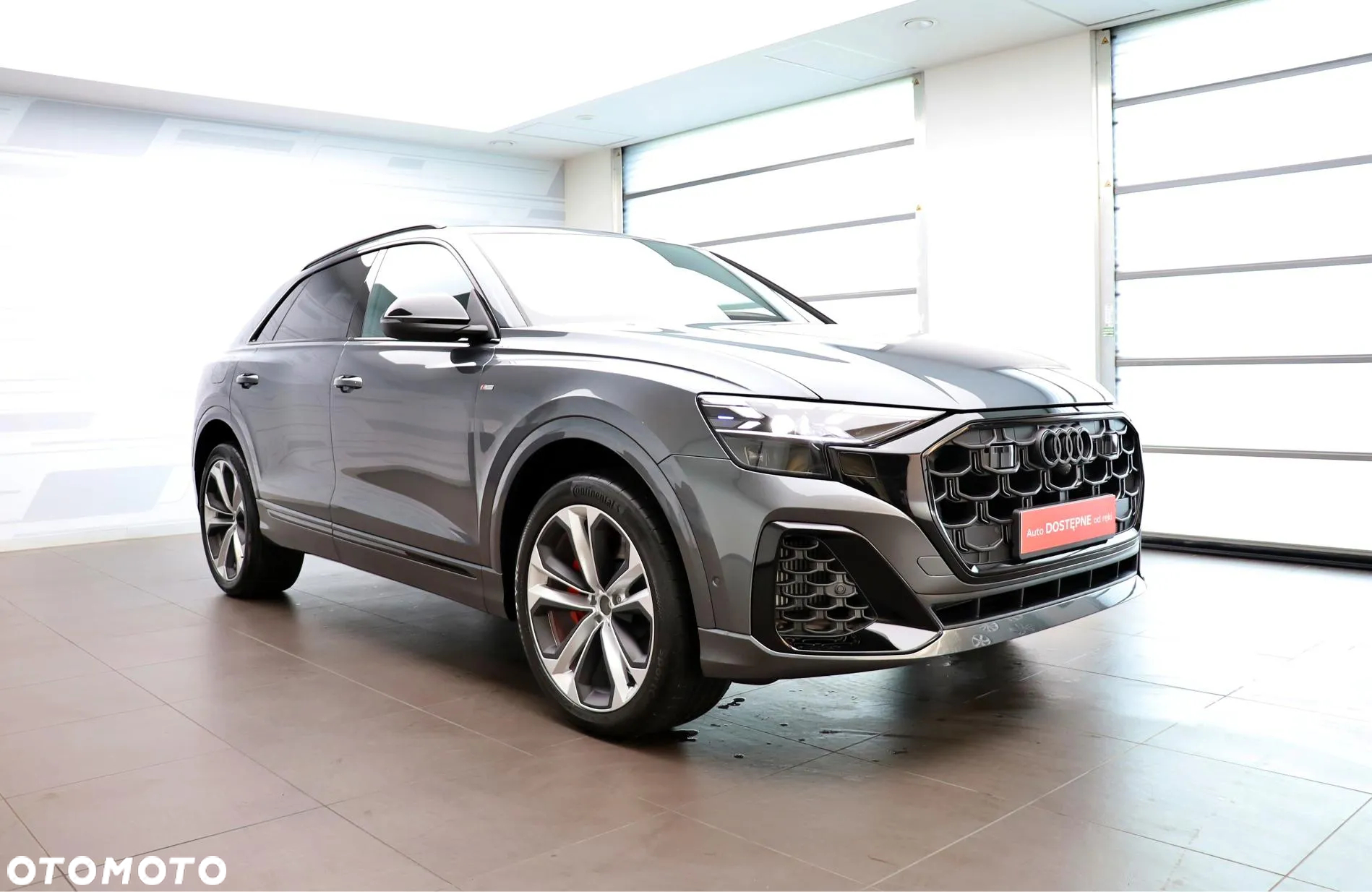 Audi Q8 - 8